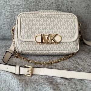 Michael Kors Cream and Gold Crossbody Bag